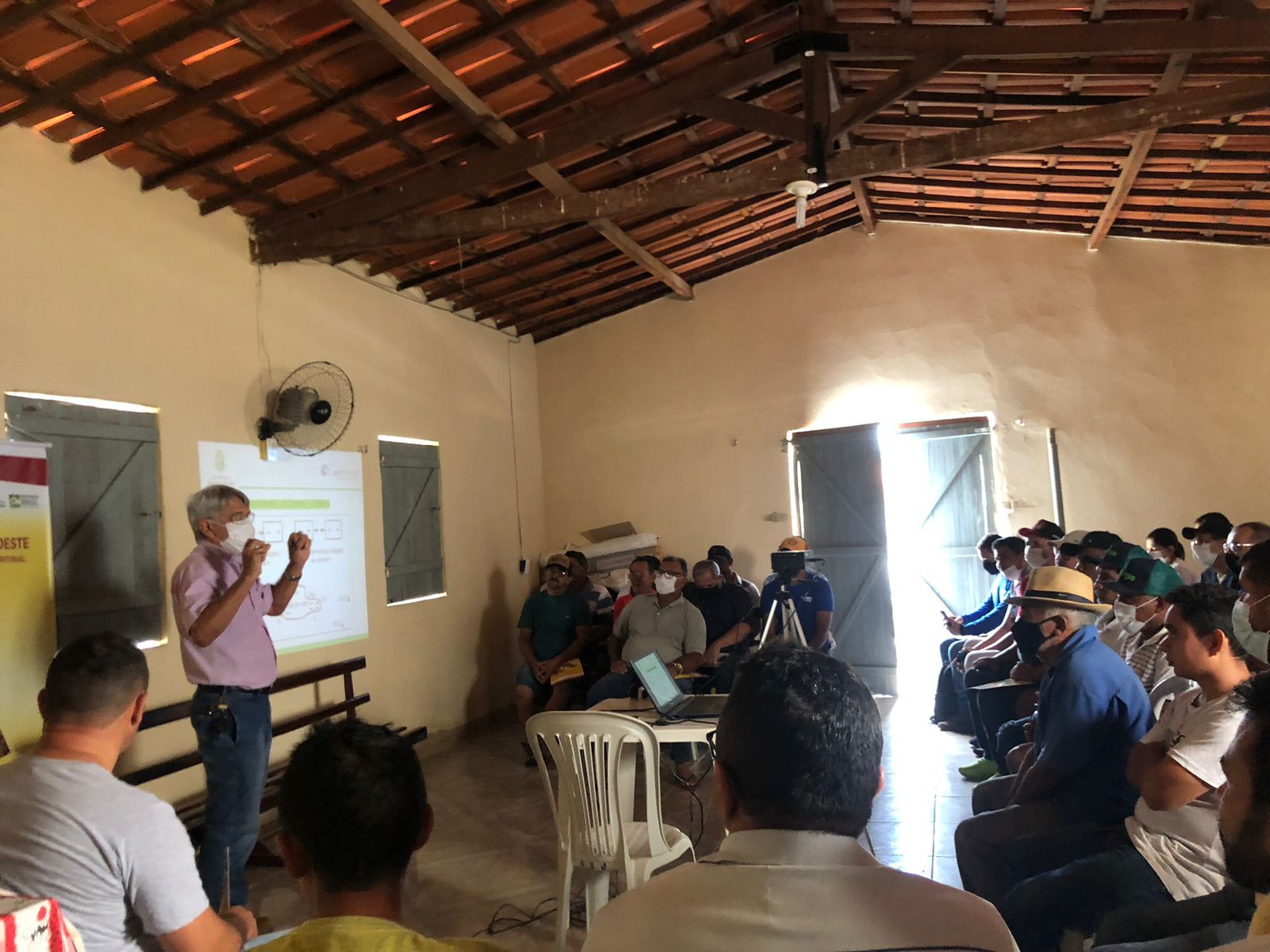 Ematerce participa de evento técnico sobre a cultura do caju