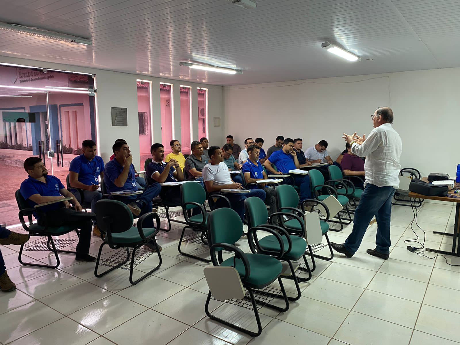 Ematerce e a Mutua/CREA realizam cursos sobre análise de solo para técnico da extensão rural.