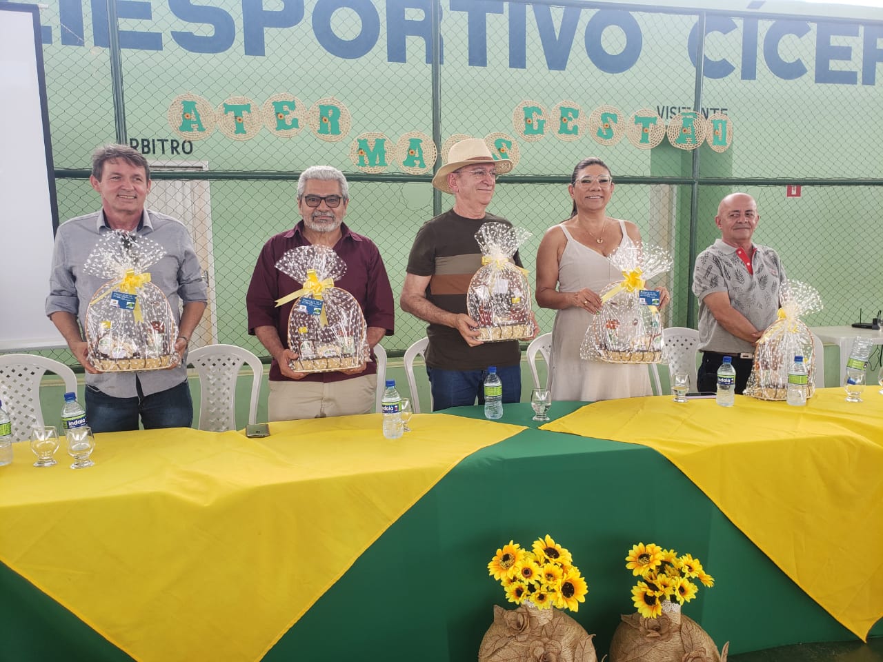 Anater e Ematerce realizam oficinas e rodadas de negócios em cooperativas agropecuárias