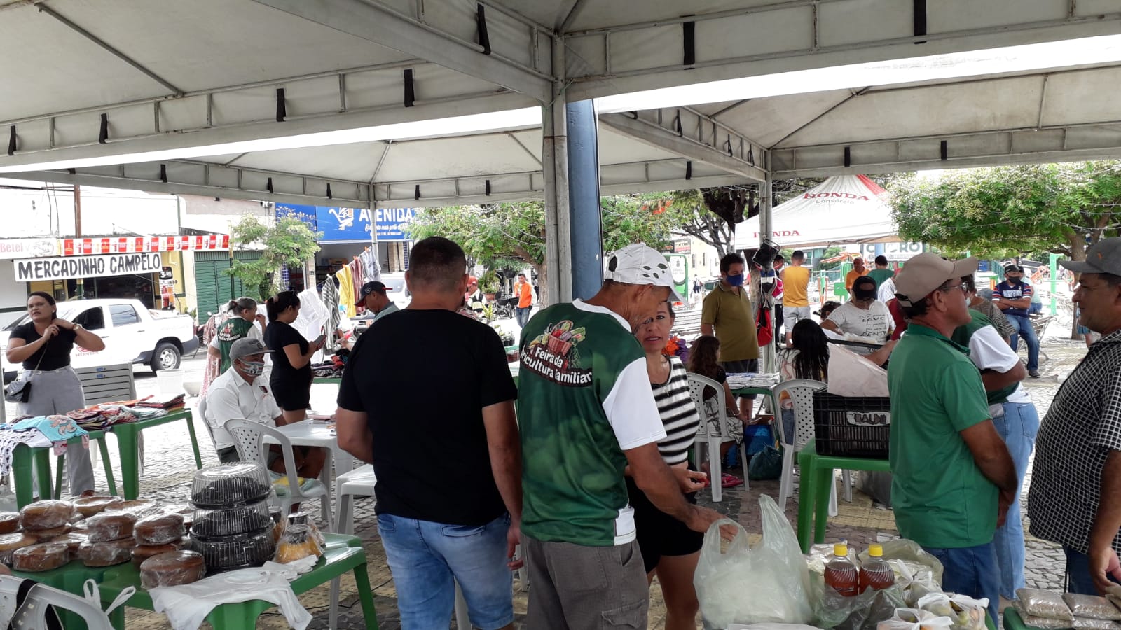 Ematerce e Secretaria Municipal de Agricultura de Choró – CE realizam feira da agricultura familiar