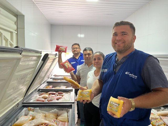 Aurora-CE: Ematerce orienta e facilita certificação da agroindústria de polpa de frutas
