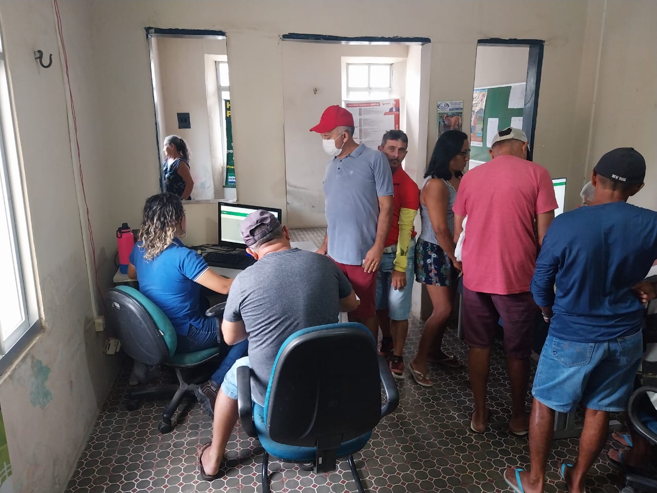 Ematerce entrega 5,0 toneladas de sementes selecionadas em Cariré-CE