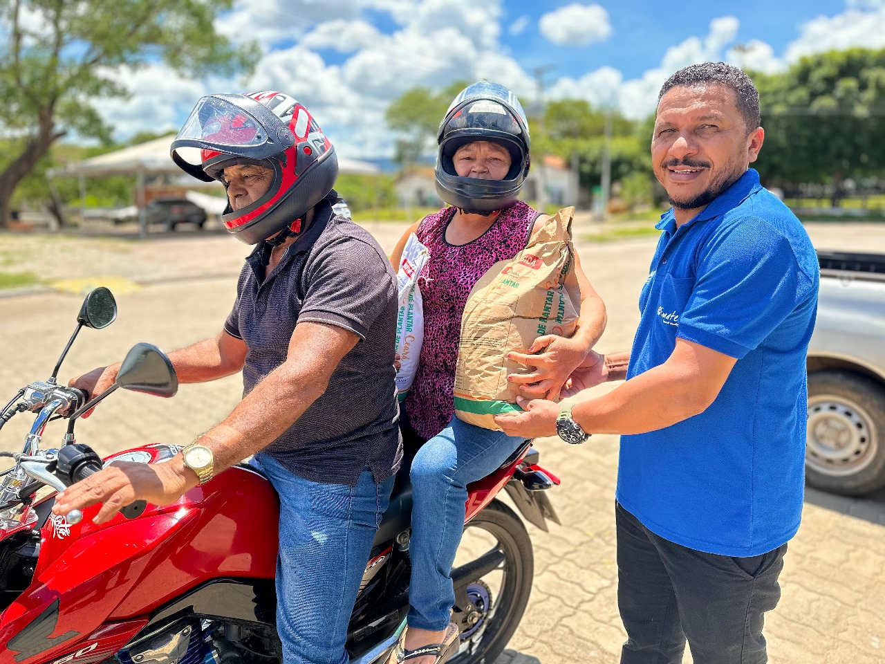 Programa hora de plantar no Cariri: Primeira distribuição de sementes