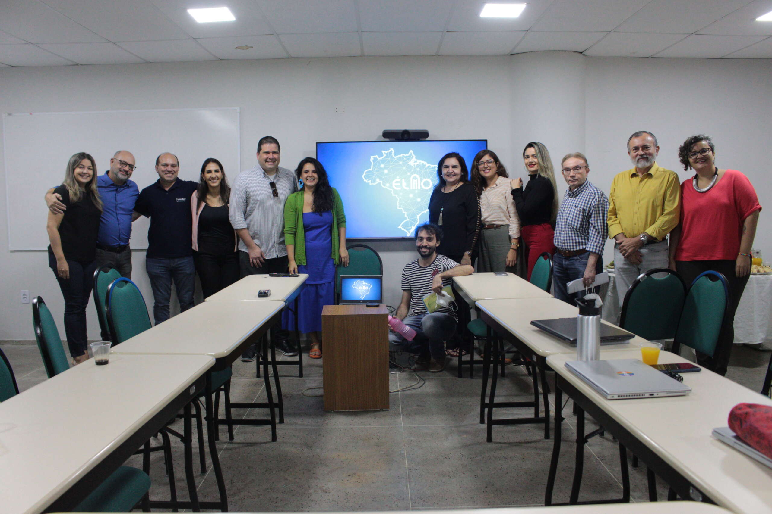 ESP/CE e representantes da Esmaltec se reúnem para trocar experiências e traçar estratégias sobre o capacete Elmo