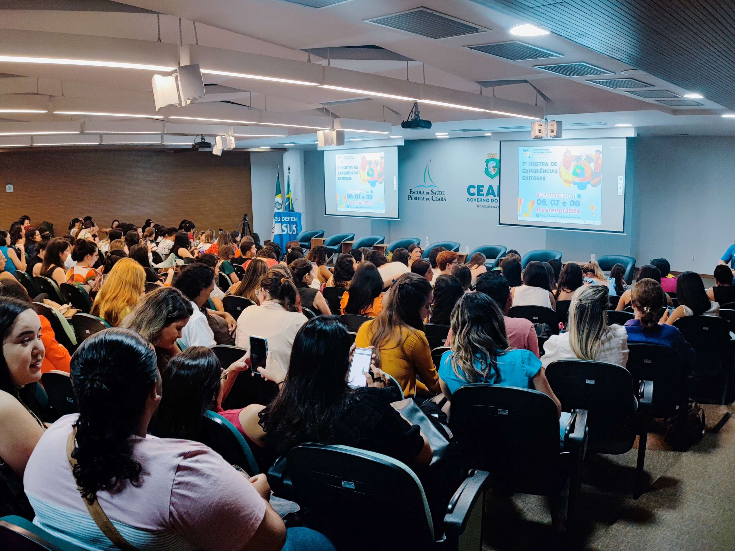 Veja ou reveja a abertura da 7ª Mostra de Experiências Exitosas da Residência Multiprofissional e Uniprofissional em Saúde (Resmulti)
