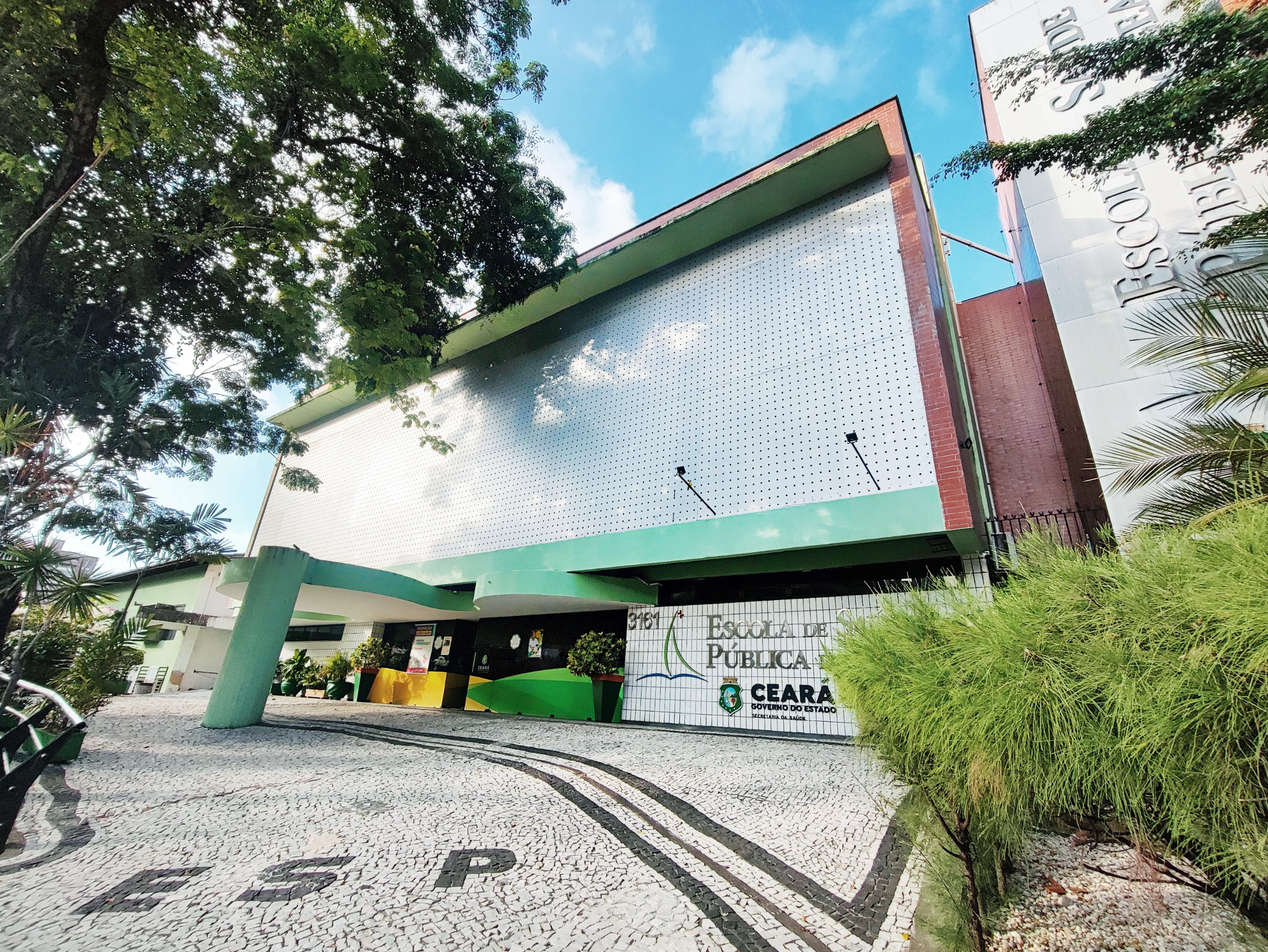 ESP/CE aprova mais de 170 novas bolsas para Residências em Saúde junto ao governo federal