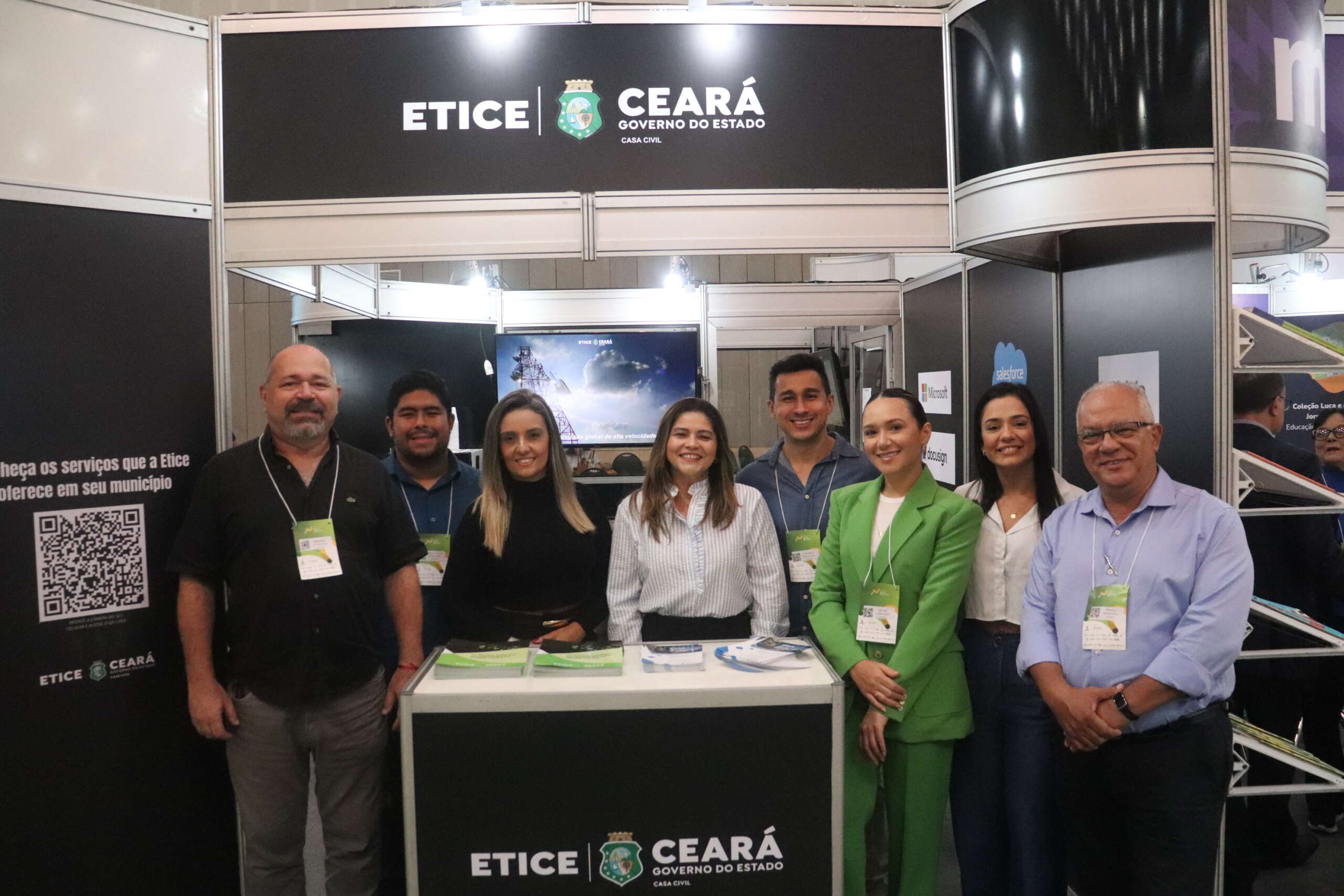 Stand da Etice no Seminário Aprece atrai diversos prefeitos e gestores municipais