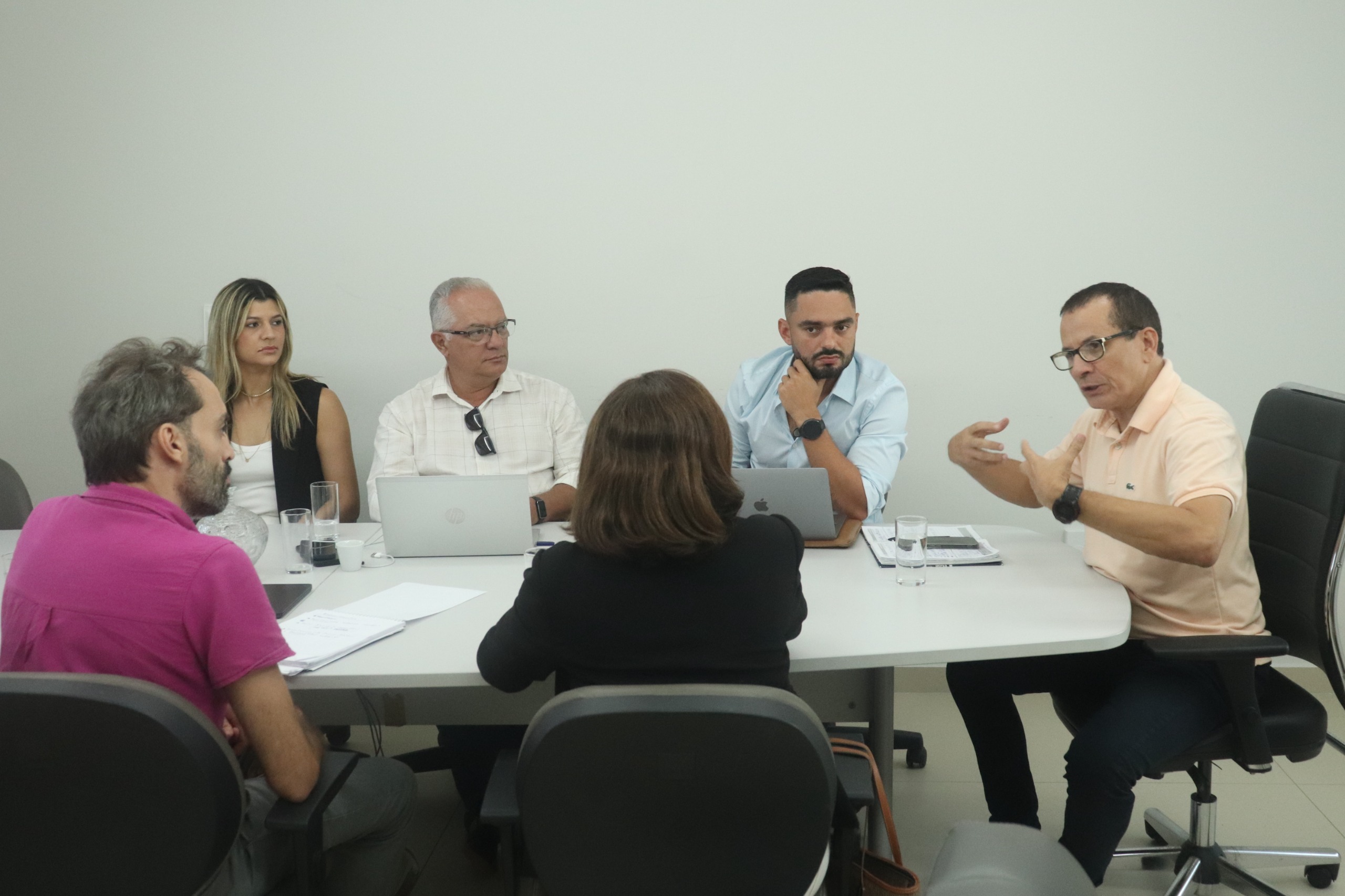 Etice e CearaPar debatem parceria