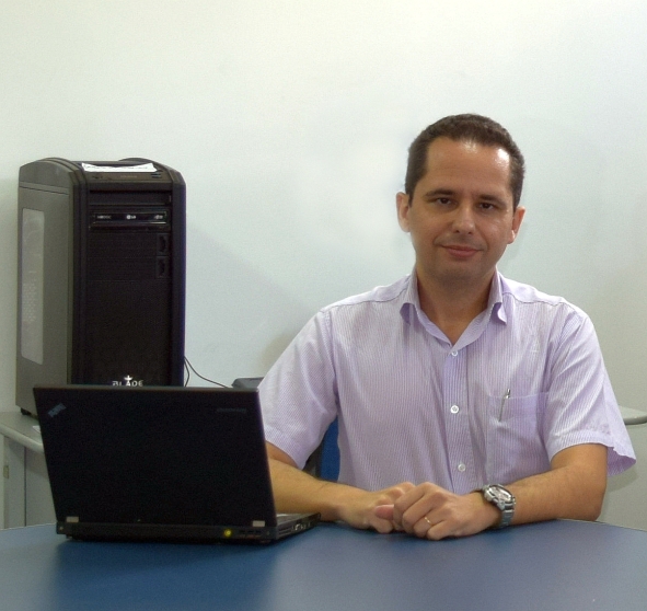Professor do Departamento de Química Biológica da Urca  fala à Funcap sobre a trajetória de pesquisador e do apoio da Fundação ao seu trabalho