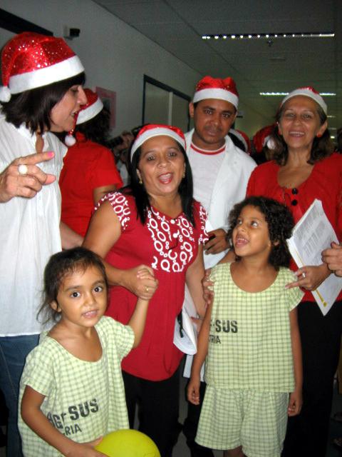 HGF realiza festa de Natal para crianças internadas