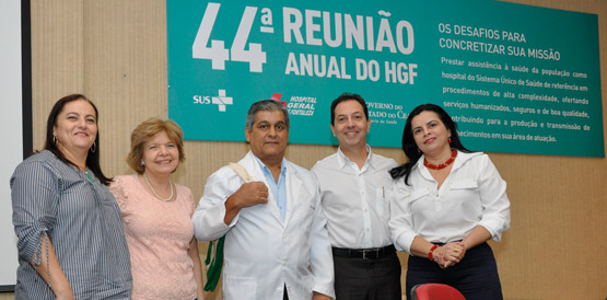 HGF discute aperfeiçoamento de sua carta de serviço