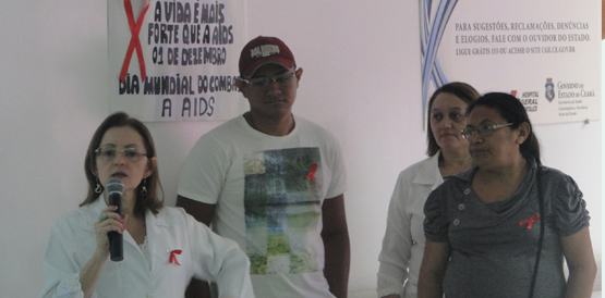Profissionais do HGF realizam atividade no Dia de Luta contra a AIDS