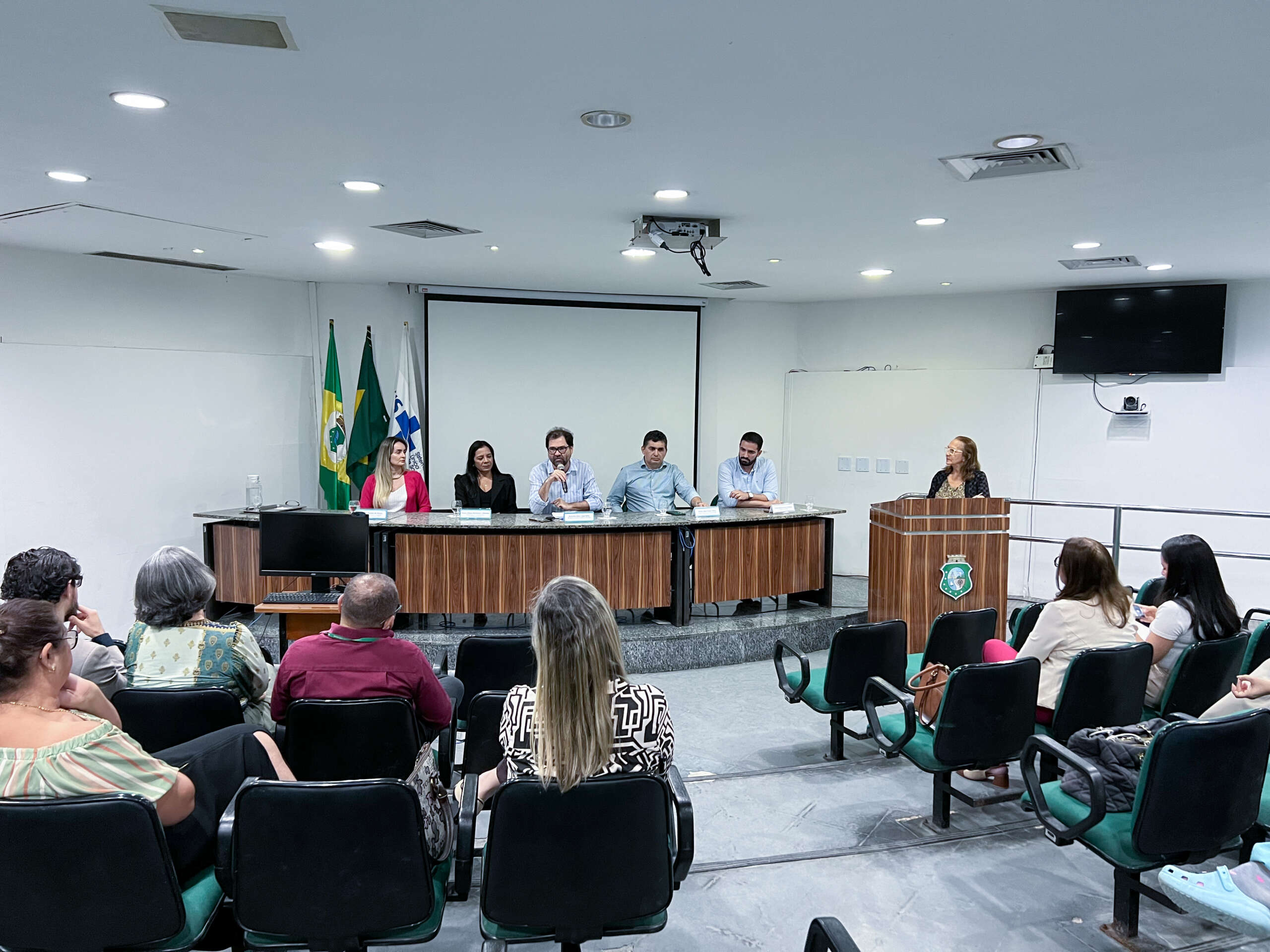 HGF e SVO firmam acordo para ampliar captação de córneas no Ceará