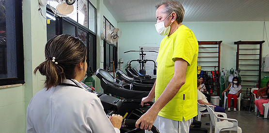 Transplantados de pulmão se reúnem para celebrar vida nova