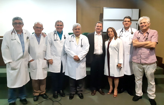 Sessão Clínica promove debate sobre o tratamento da Doença Coronária Multiarterial