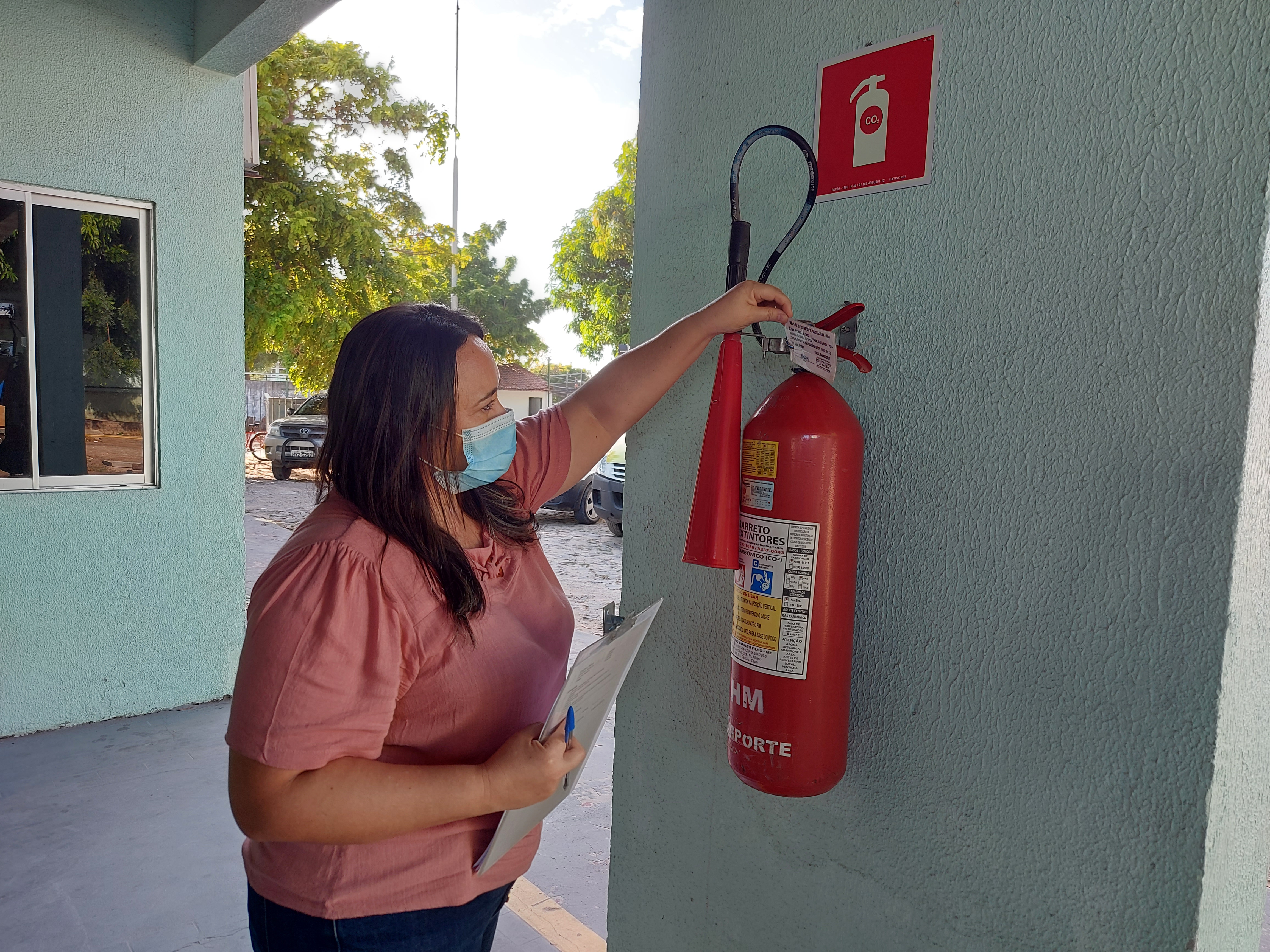 Engenheiro e Técnico de Segurança do Trabalho: proteção e cuidado em prol da saúde
