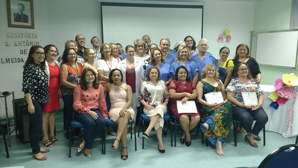 Hospital São José homenageia servidores aposentados que prestaram grandes serviços