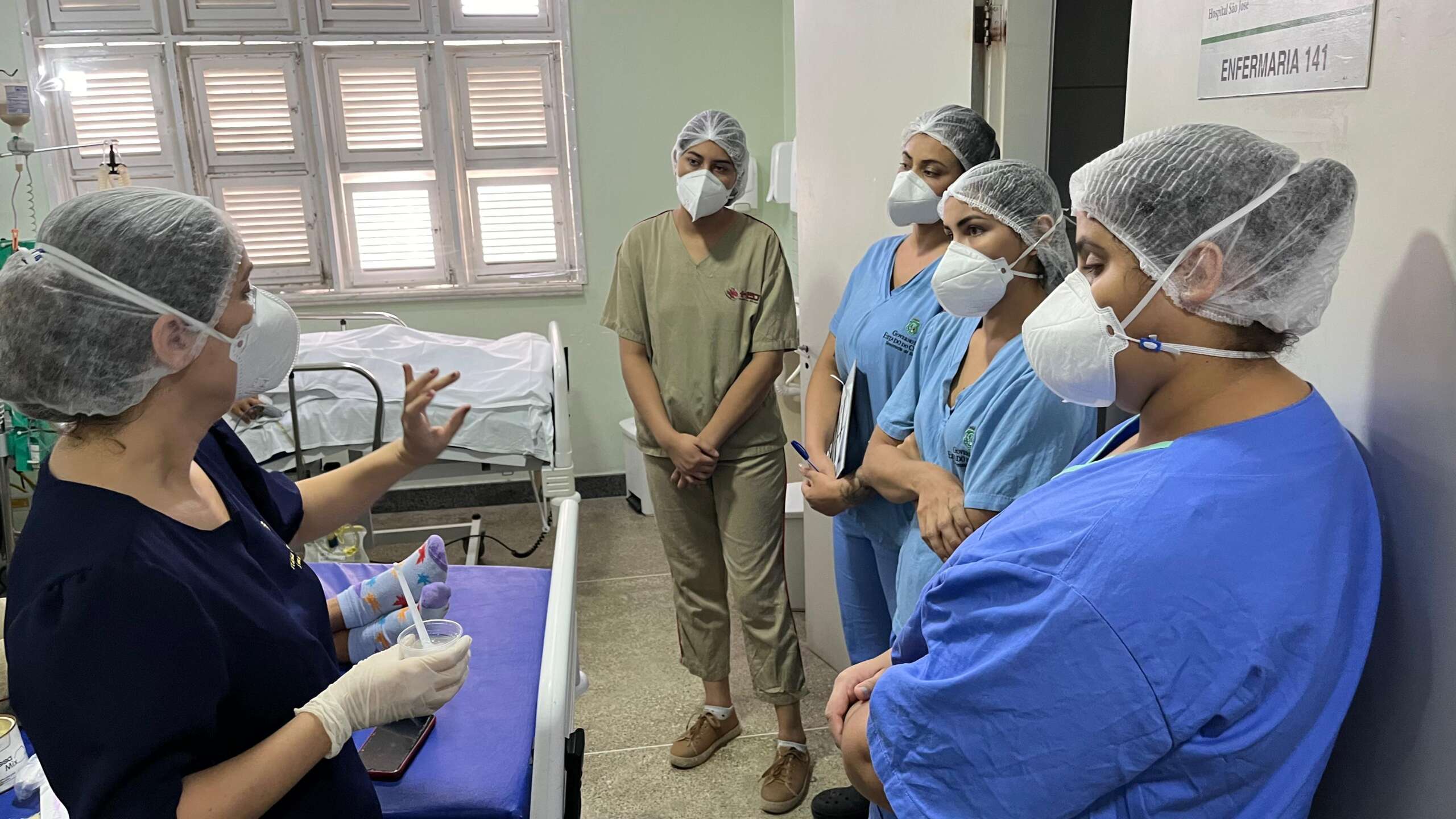 Fonoaudióloga do HSJ treina técnicos de Enfermagem para a prevenção de broncoaspiração