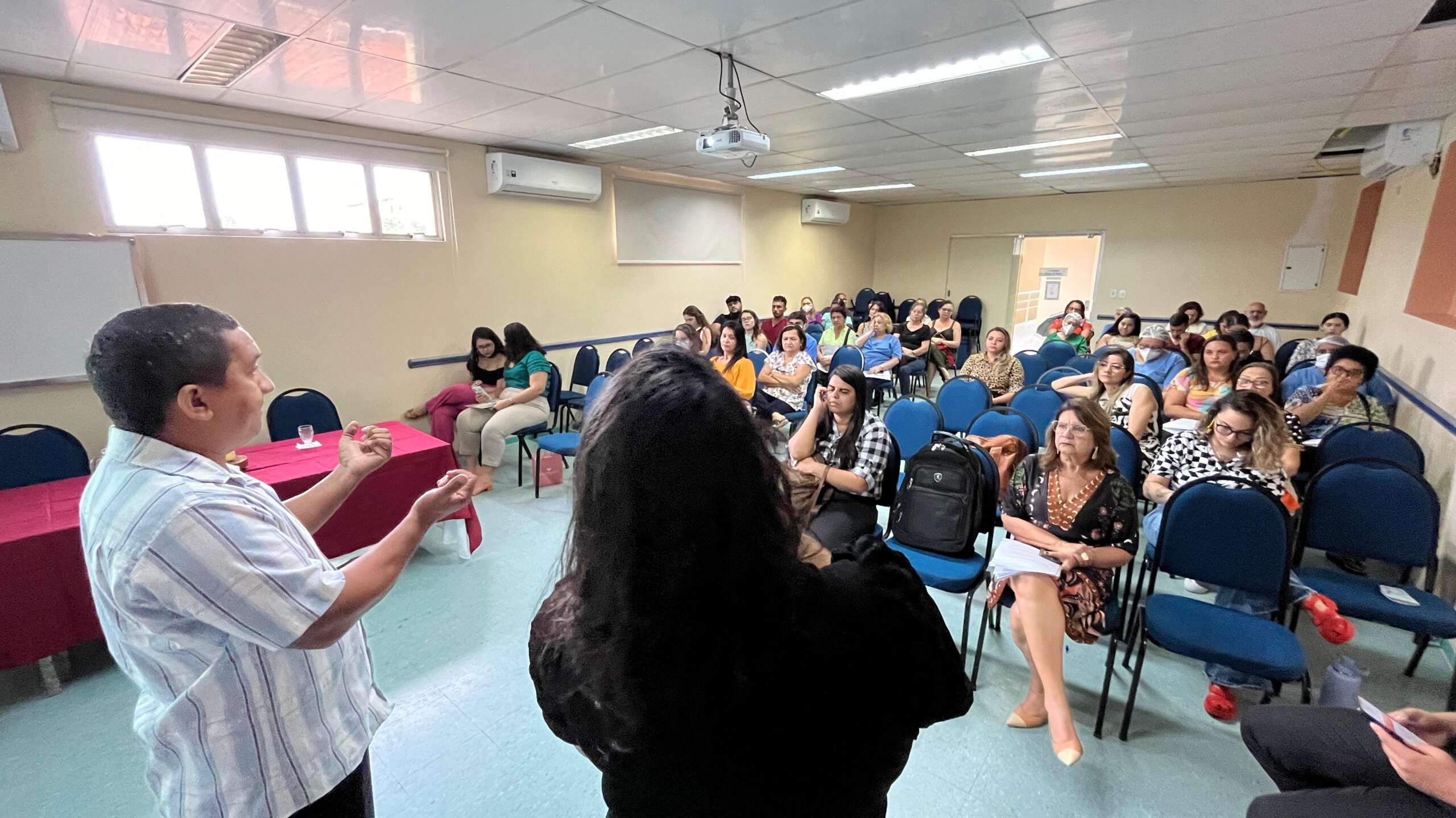 Seminário no HSJ destaca importância da promoção de políticas públicas em saúde para PcDs