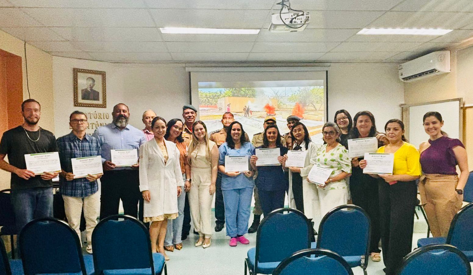 HSJ celebra a capacitação de 17 brigadistas de incêndio com entrega de certificados