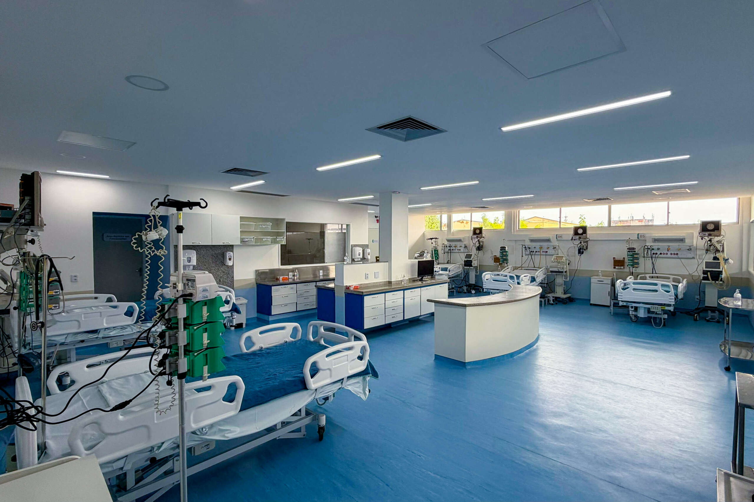 Hospital São José moderniza espaço de atendimento de emergência e UTI e amplia serviços com nova sala de elastografia