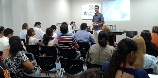 Curso de capacitação para profissionais de abrigos