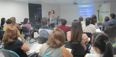 Dicas econômicas são apresentadas em seminário