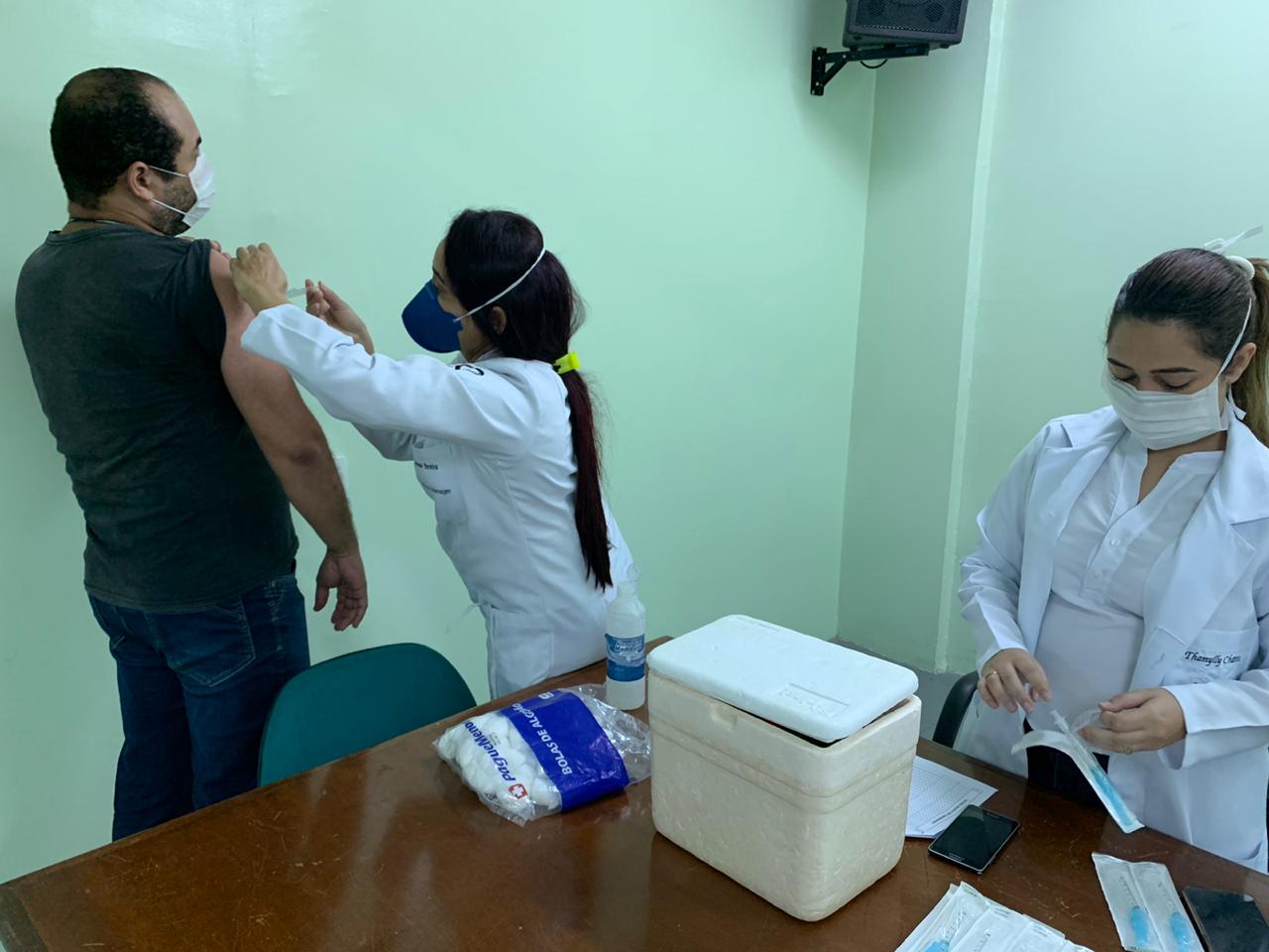 Campanha de vacinação contra Gripe H1N1 é Realizada No Issec.