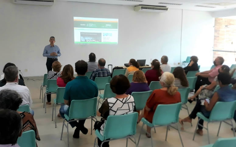 Issec ministra palestra sobre Programa de Assistência à Saúde aos servidores da Asseplag