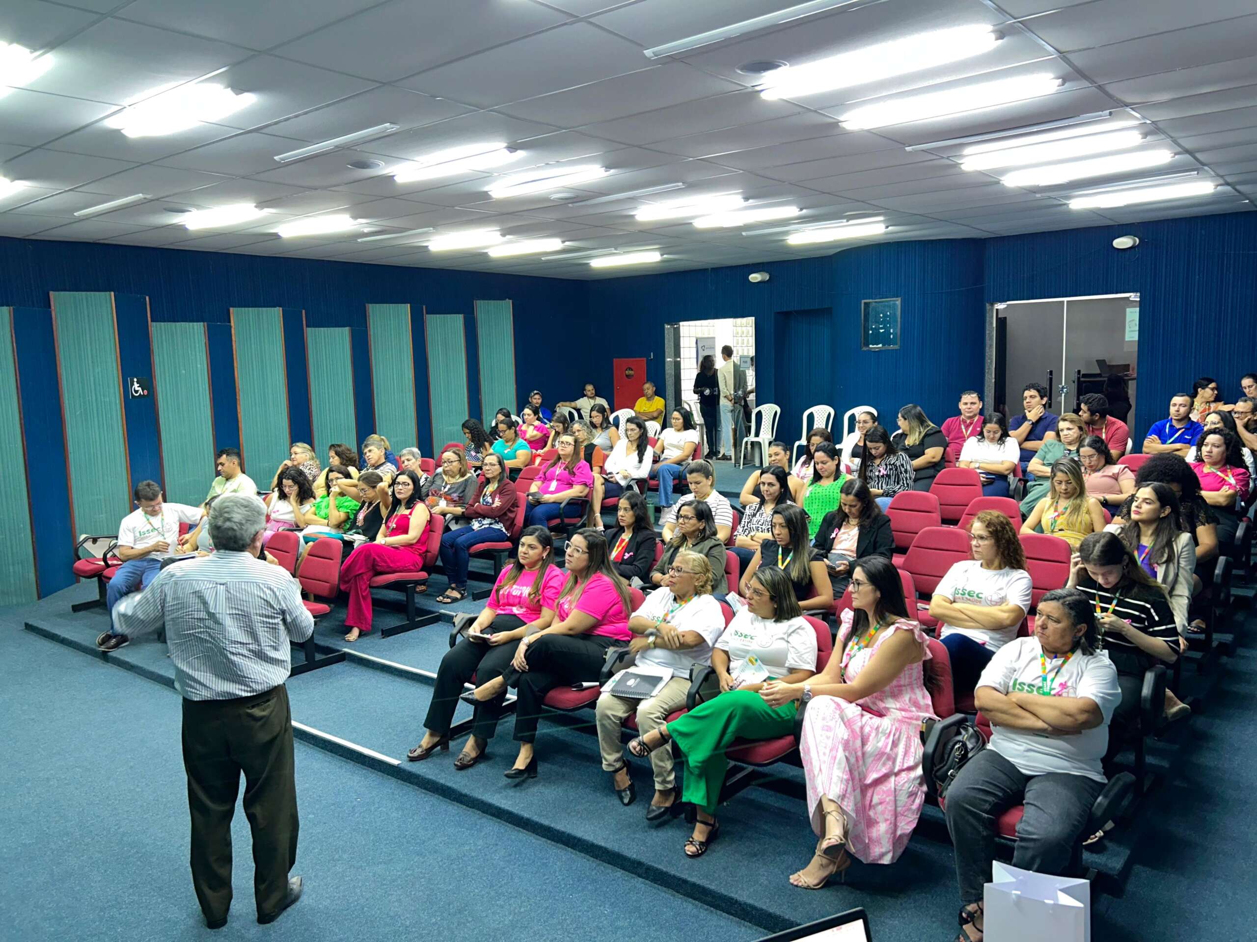 Issec promove evento sobre Câncer de Mama na Procuradoria Geral do Estado do Ceará