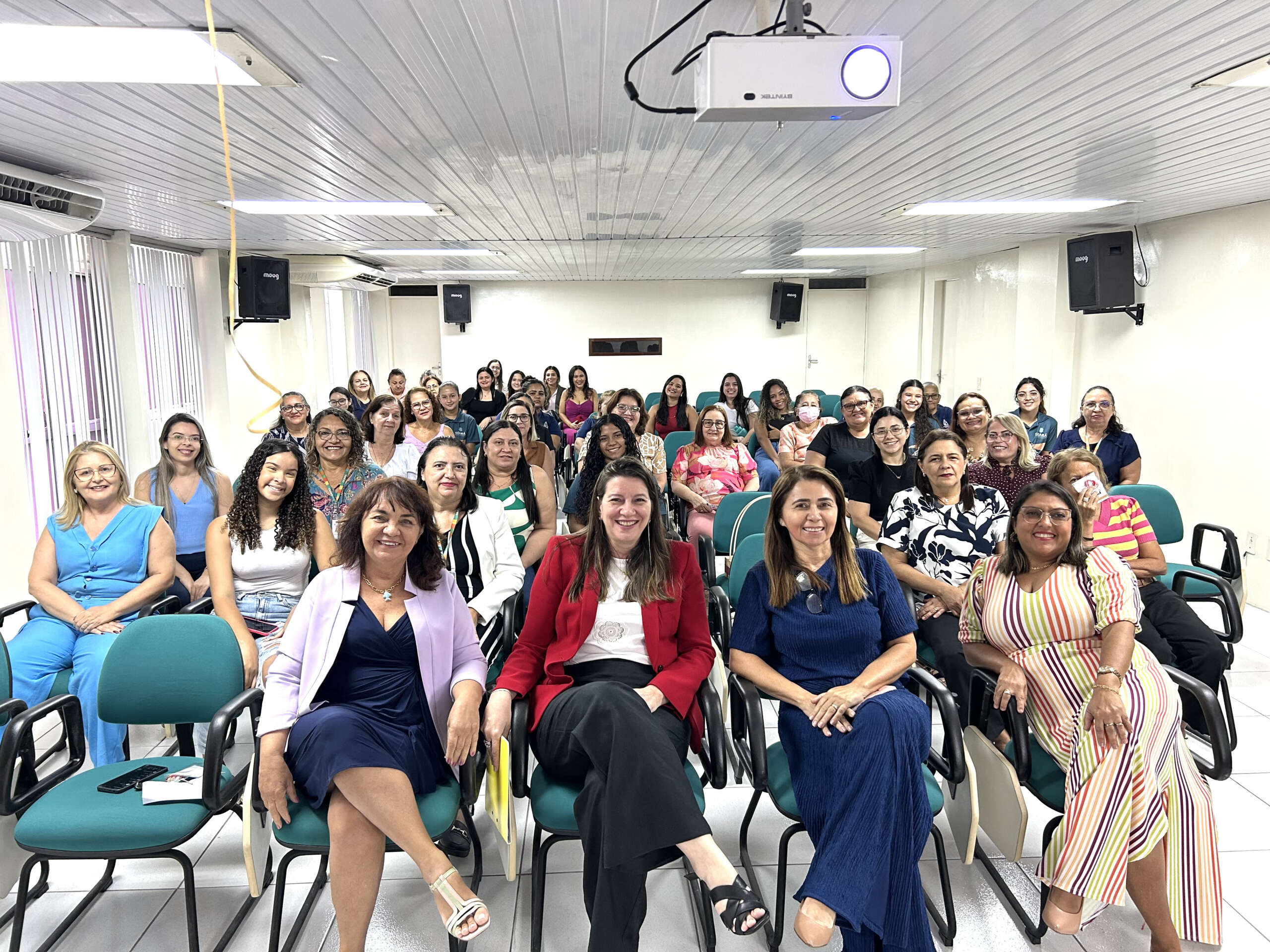 Issec promove evento sobre protagonismo feminino no serviço público