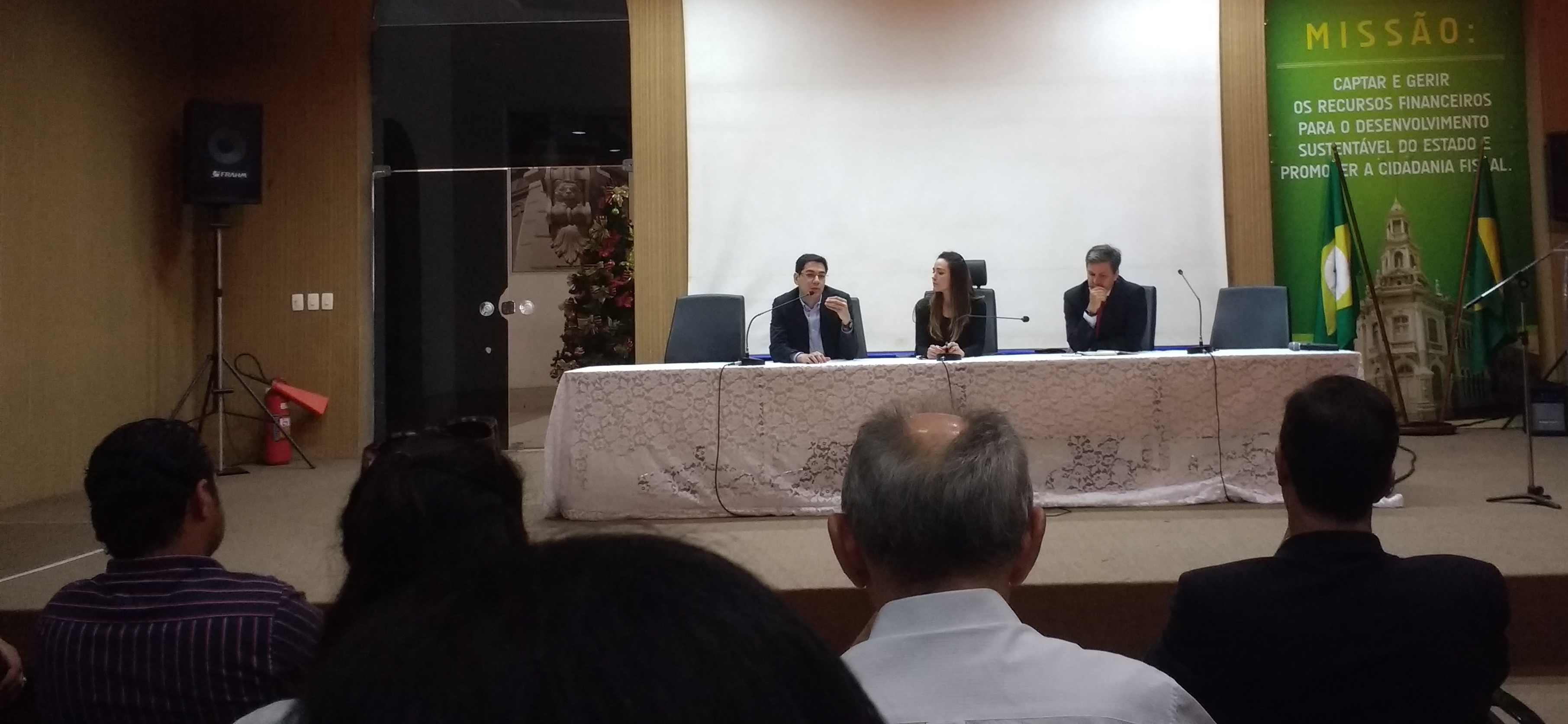 Honório Pinheiro destaca o empreendedorismo e simplificação no café de Negócios da Jucec