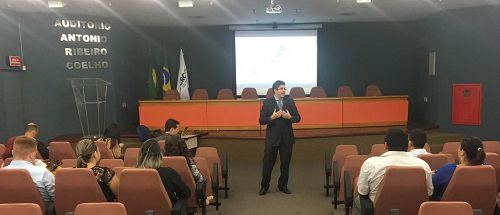 Jucec e CRC-Ce realizam capacitação sobre o SRM para contadores de Fortaleza