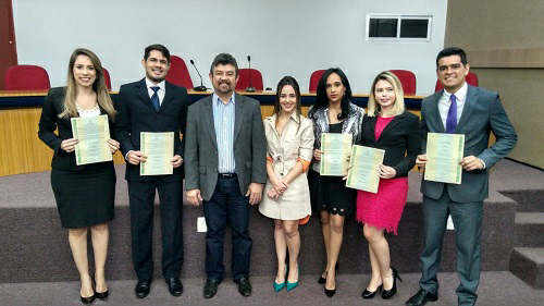 Jucec empossa novos servidores