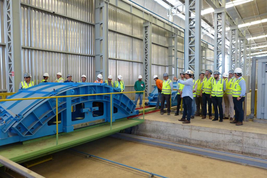 Obras da Linha Leste recebem visita de técnicos do BNDES