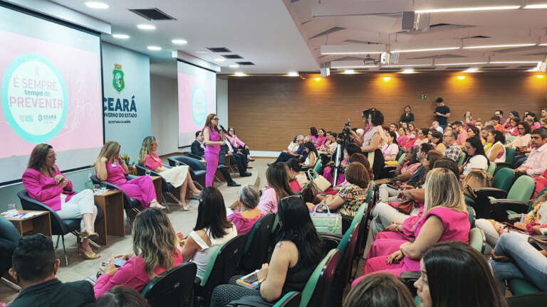 Sesa e Secretaria das Mulheres realizam Outubro Rosa; Policlínicas ampliam atendimento