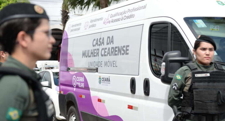 Governo do Ceará promove ação de combate à violência contra a mulher no amistoso da Seleção Feminina no Castelão