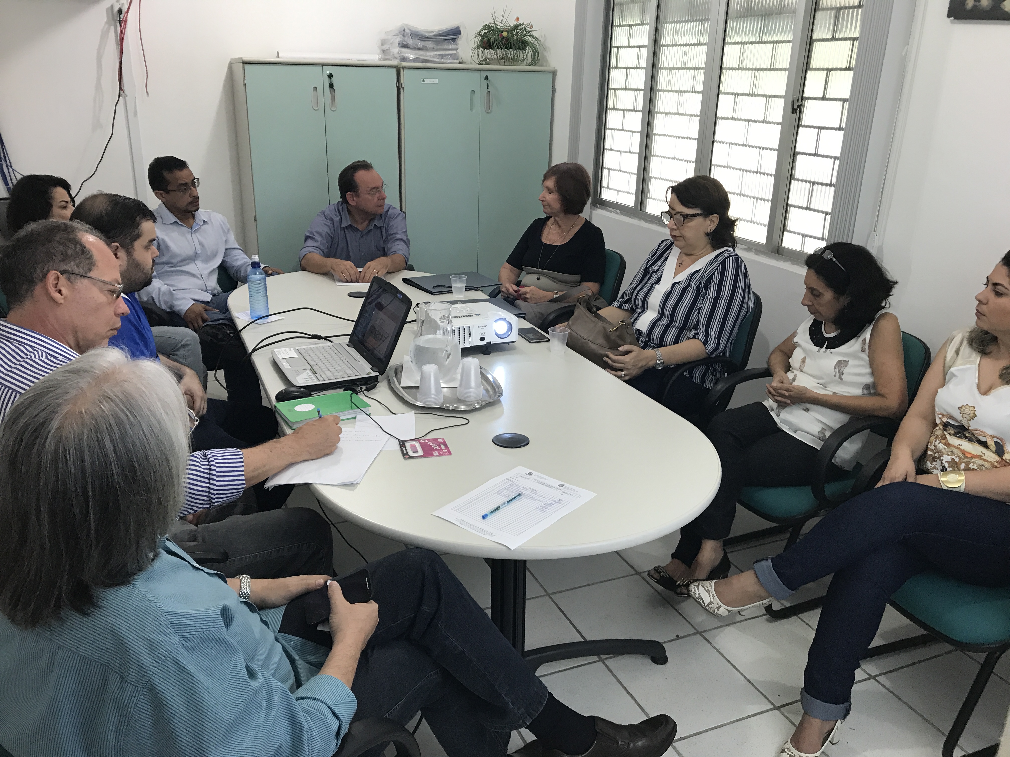 Nutec e CPRM articulam parceria para laboratórios de microbiologia e química