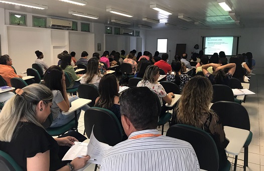 Análise química é tema de evento