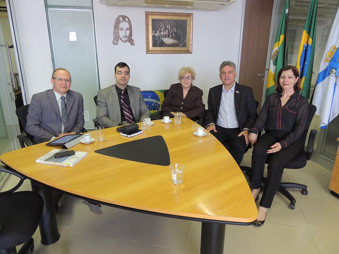 Perícia Forense recebe visita de representantes da Controladoria Geral de Disciplina