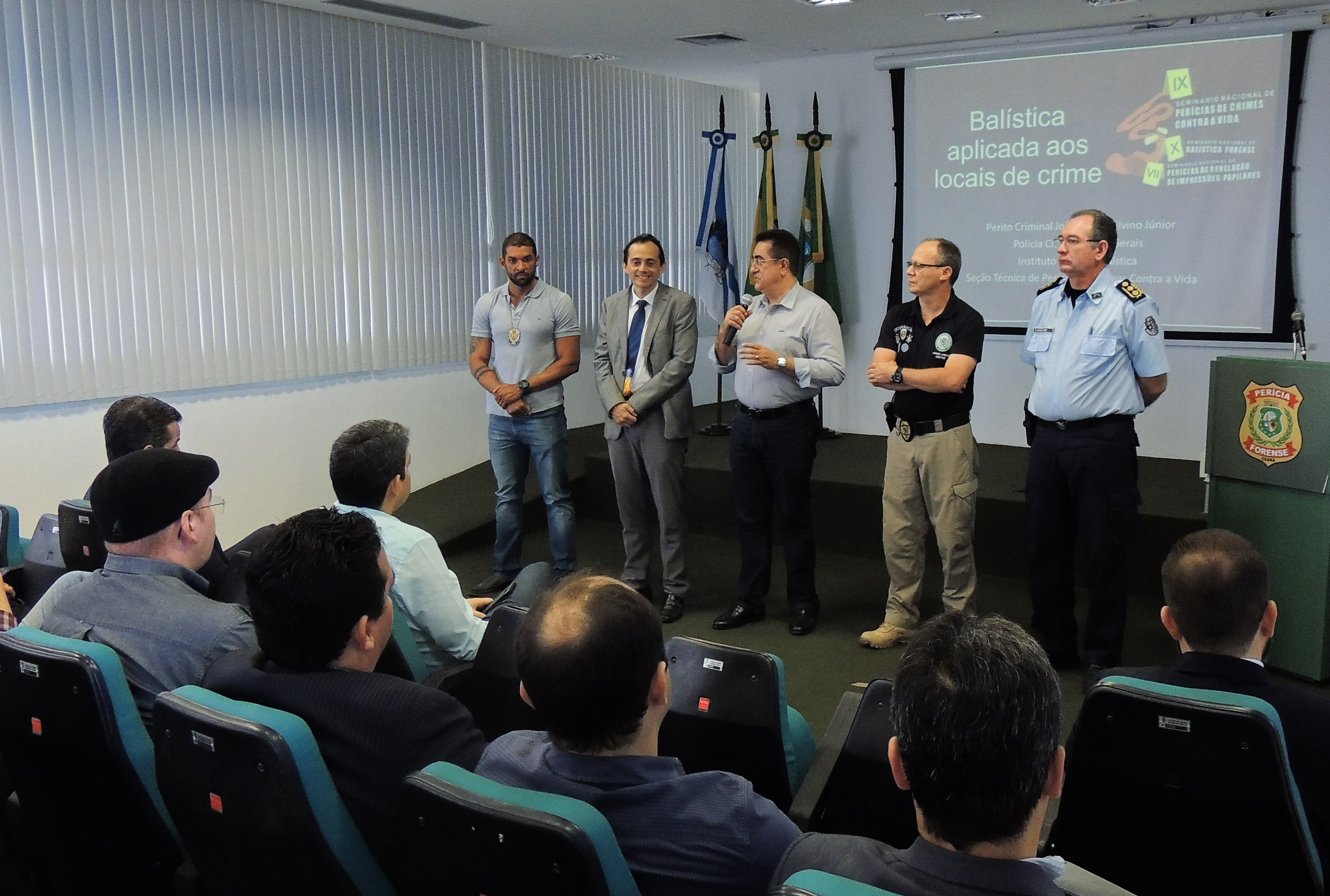 Pefoce realiza palestra “Balística aplicada ao local de crime”