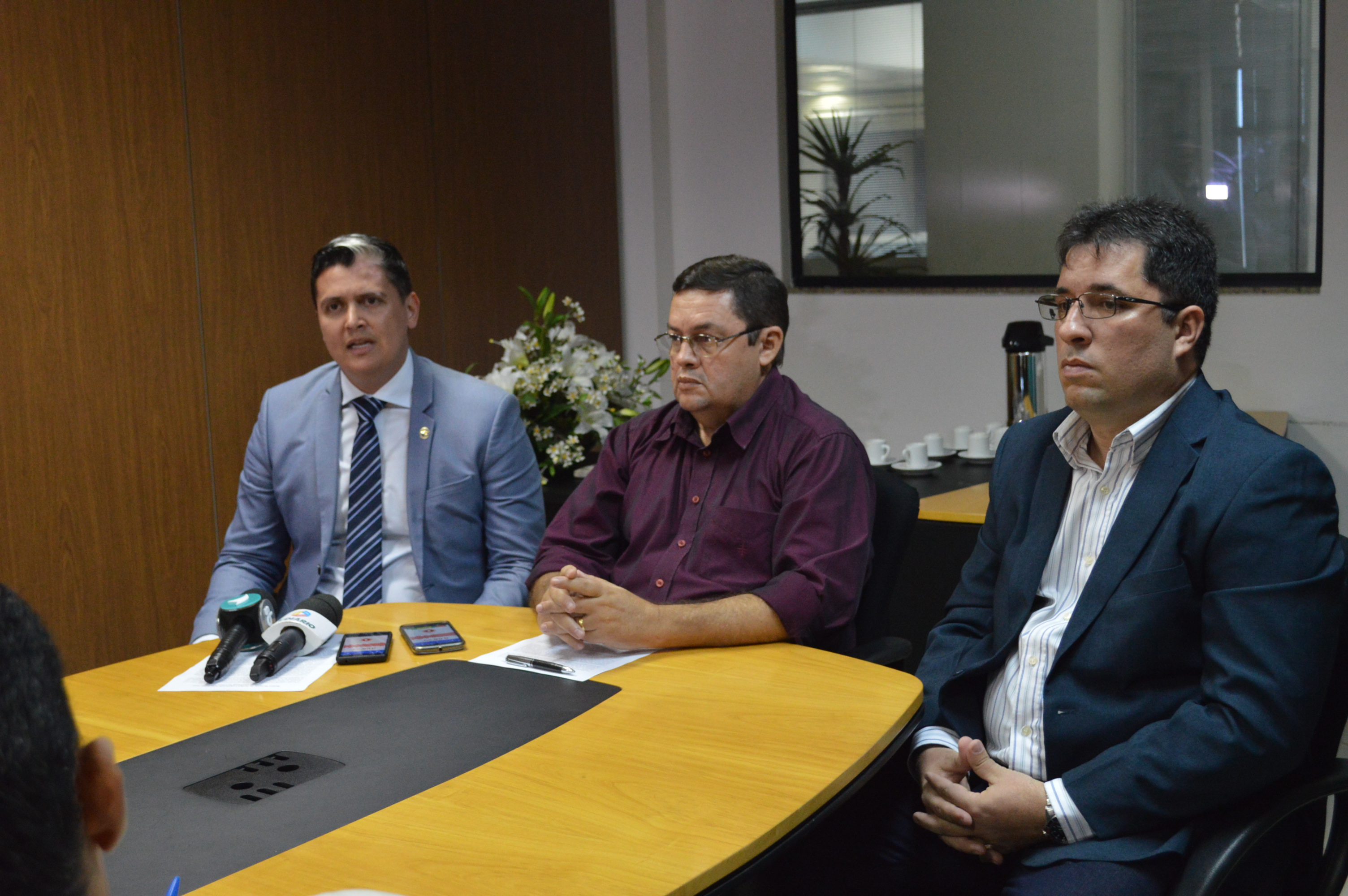 Baiano foragido da Justiça é capturado após tentar tirar nova identidade no Ceará
