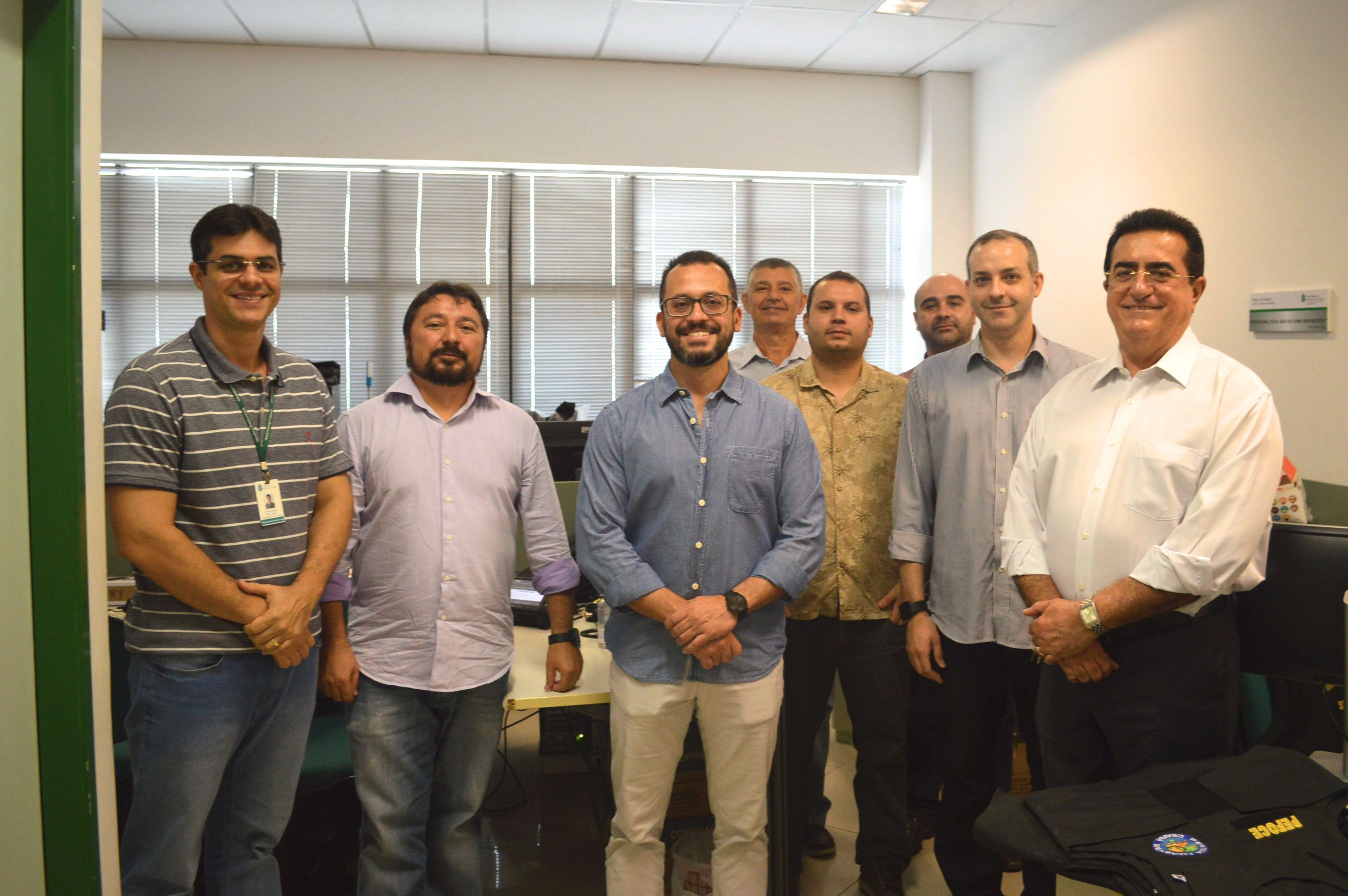 Secretário da Segurança visita Pefoce em dia do Perito