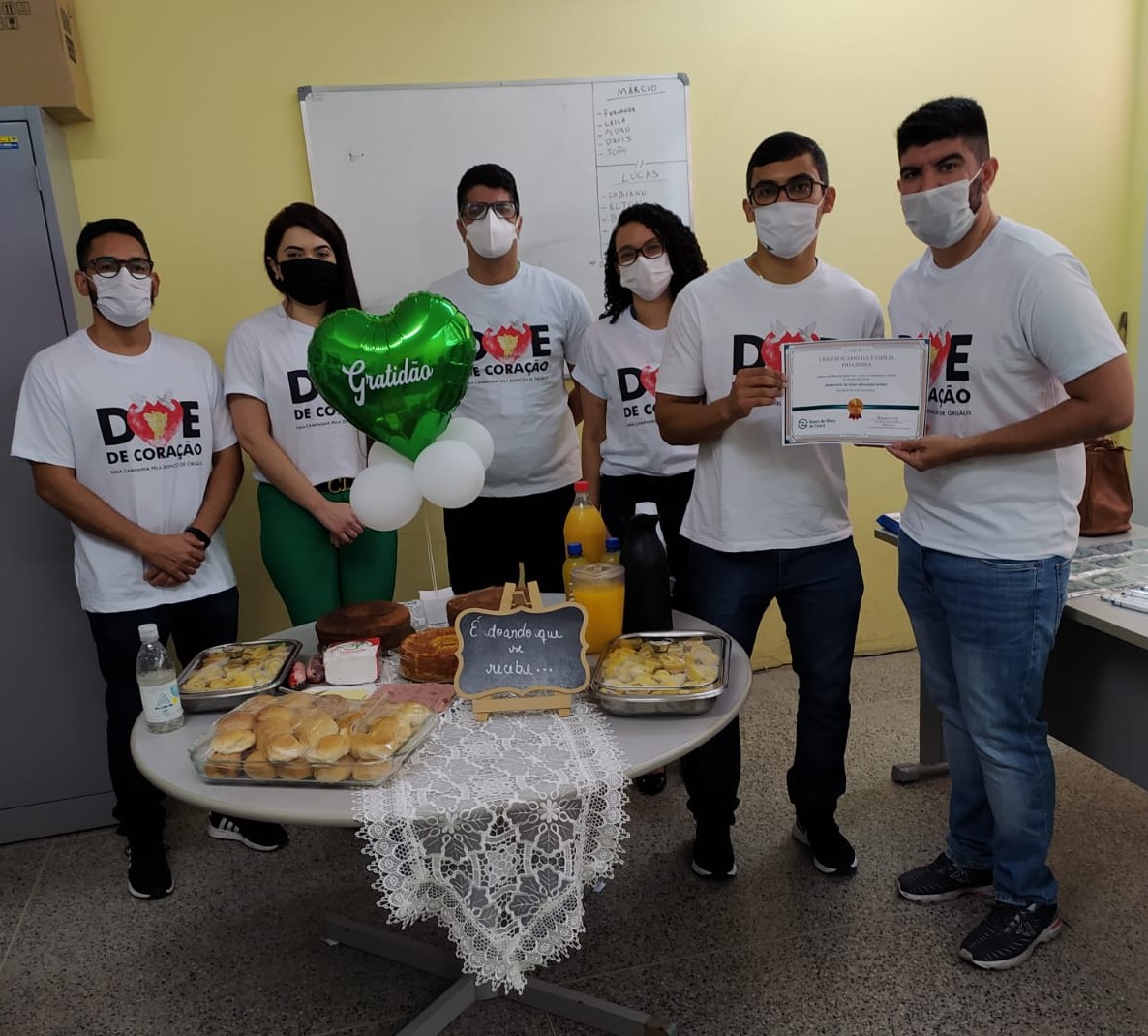 Pefoce auxilia na redução da fila de transplante de córneas e realiza café da manhã com famílias doadoras em Sobral