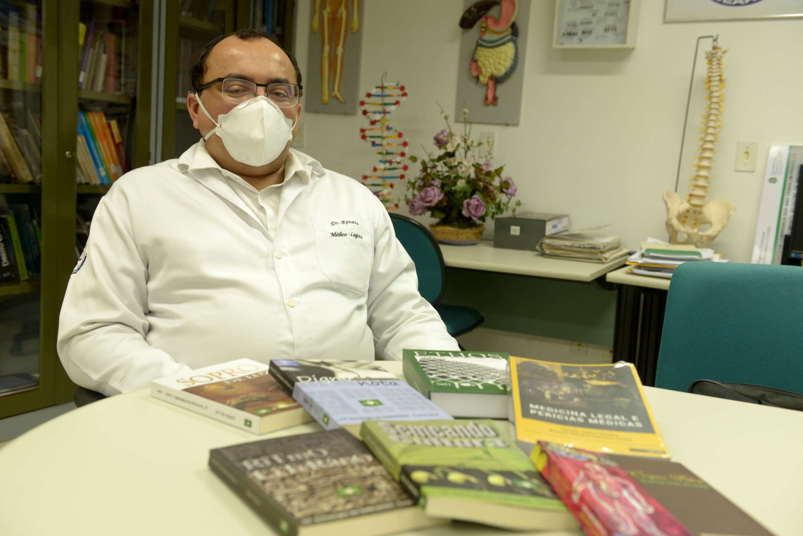 Coordenador de Medicina Legal da Pefoce participa de congresso e fórum nacional