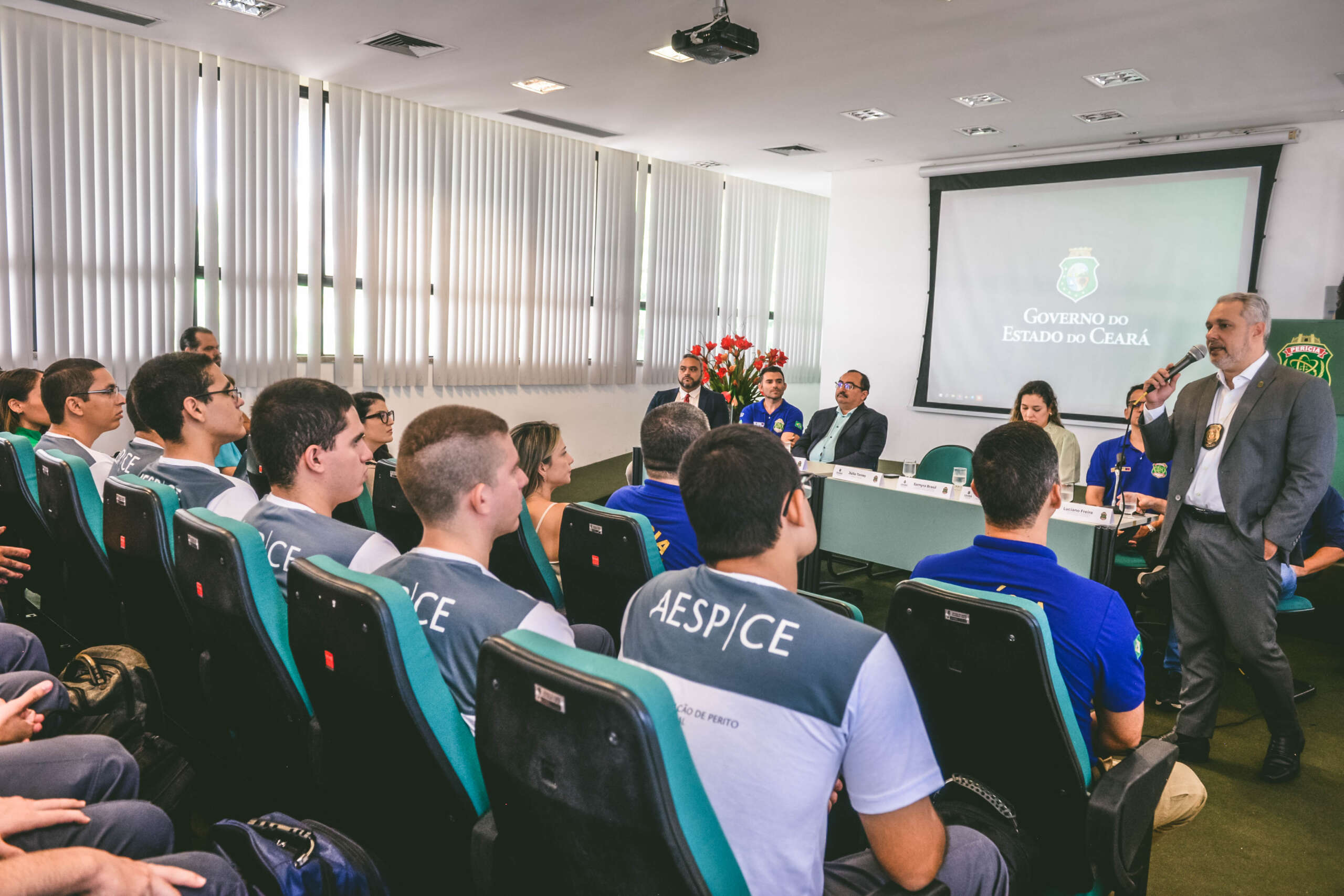 Alunos do Curso de Formação para peritos iniciam estágio operacional supervisionado na Pefoce