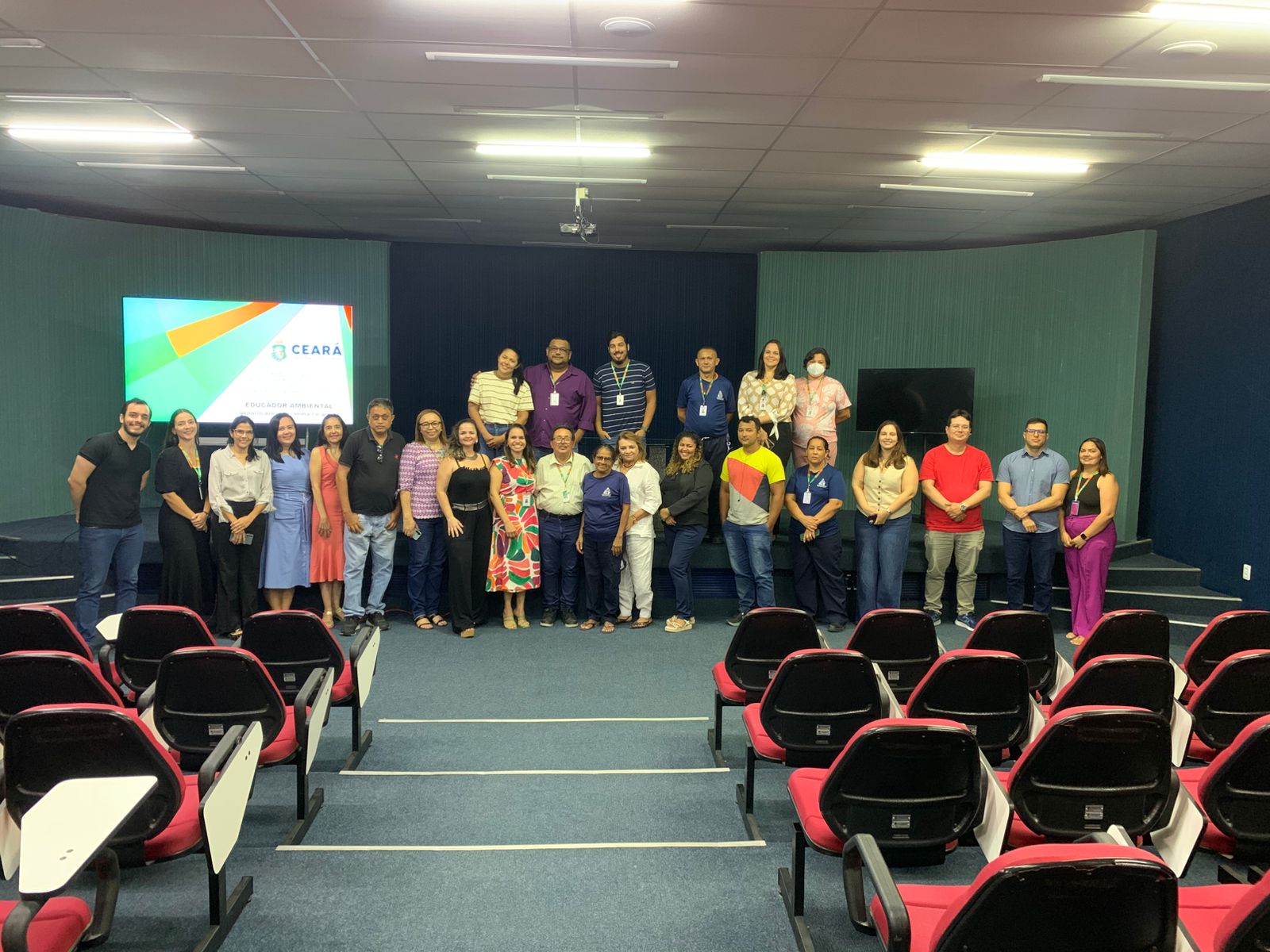 PGE-CE recebe palestra sobre Coleta Seletiva
