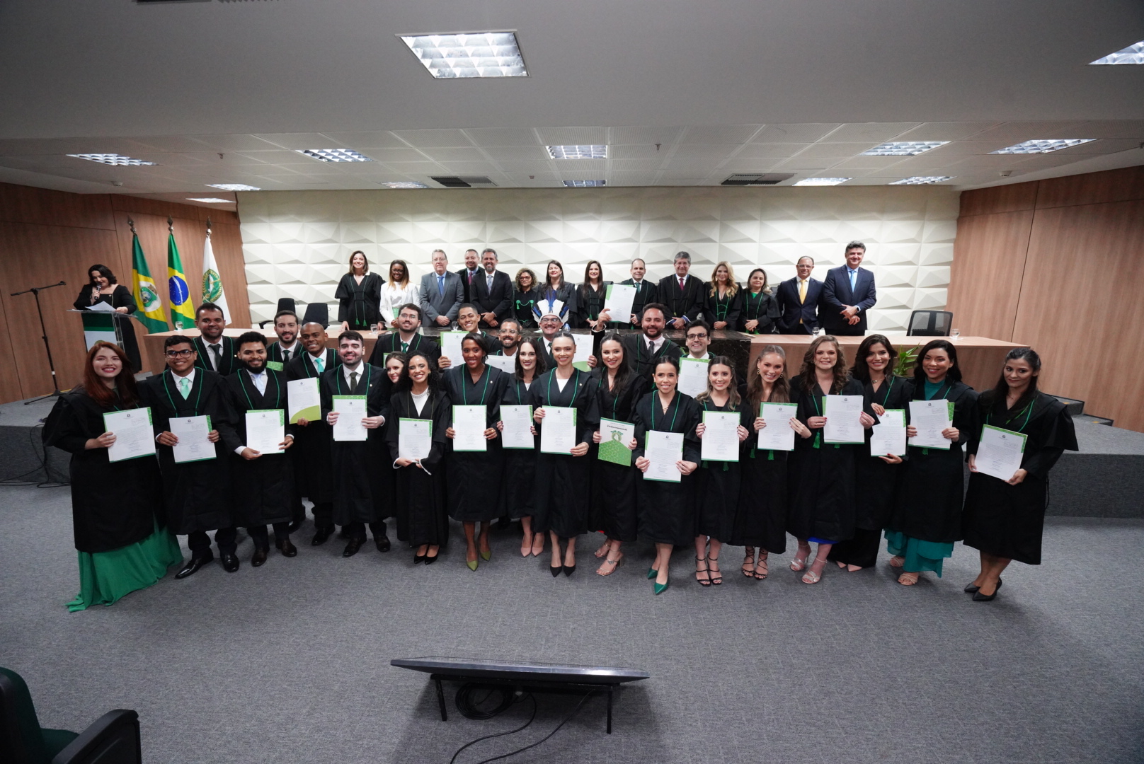 SEPINCE prestigia posse de 26 Defensores Públicos do Ceará