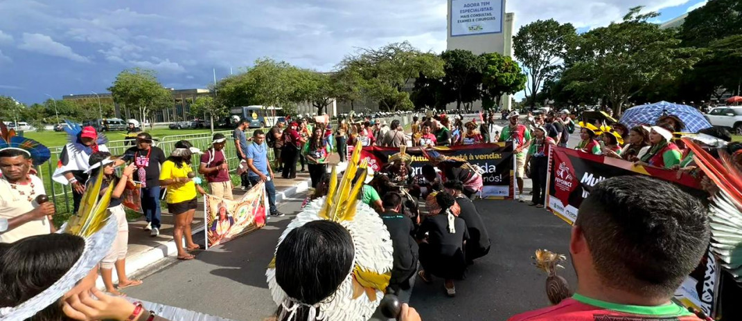 Secretaria dos Povos Indígenas apoia delegações cearenses no Acampamento Terra Livre 2026