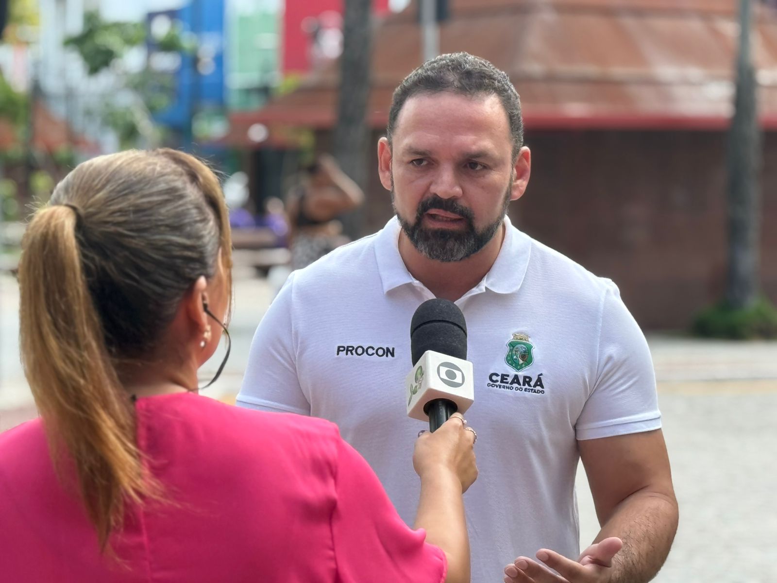 Conheça os direitos dos consumidores sobre estacionamentos de shoppings e comércios